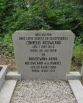 Nieuwland Cornelis 1874-1958 + echtgenote (grafsteen).JPG